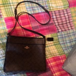 New Coach messenger leather crossbody